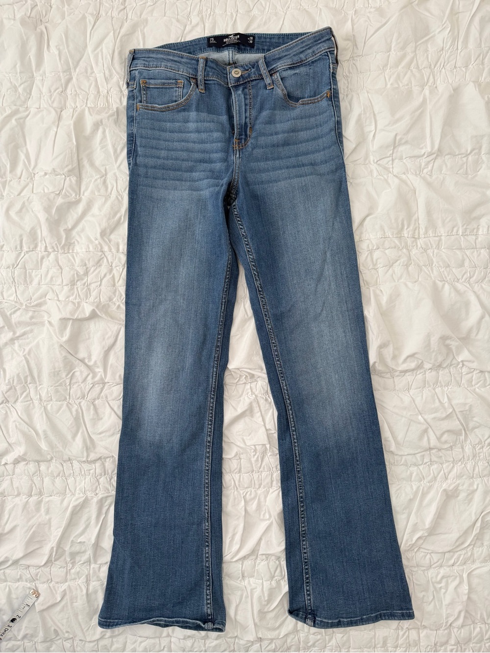 Hollister Mid-rise Boot Medium Blue Flared Jeans